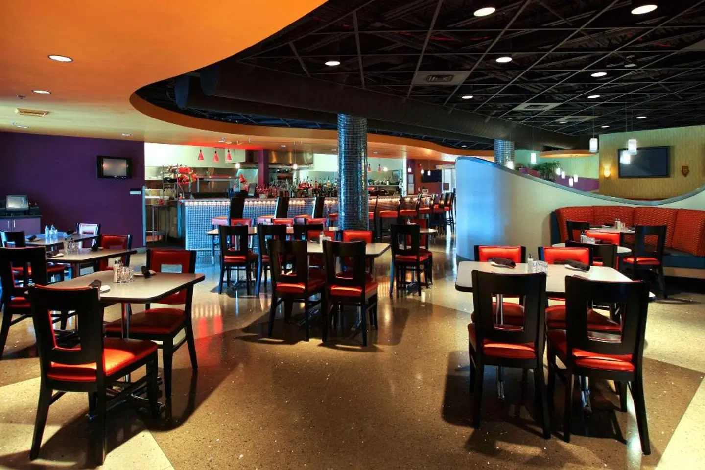 Oasis Hotel & Conv. Center, Ascend Hotel Collection RESTAURANT