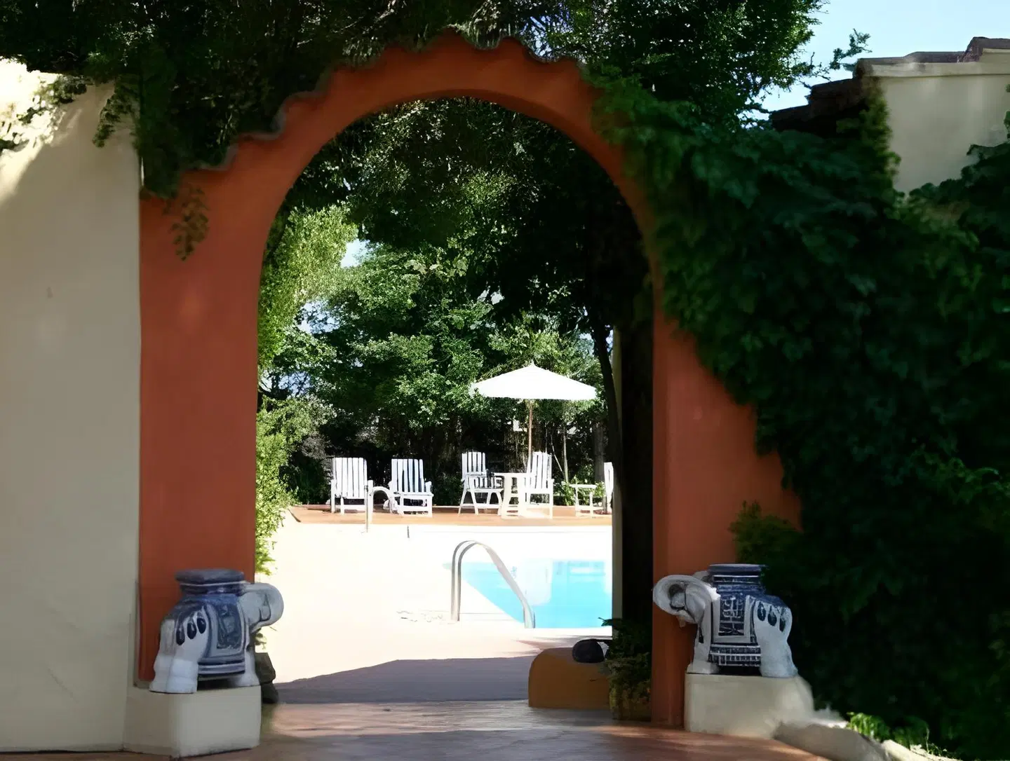 Is Benas Country Lodge TERRACE