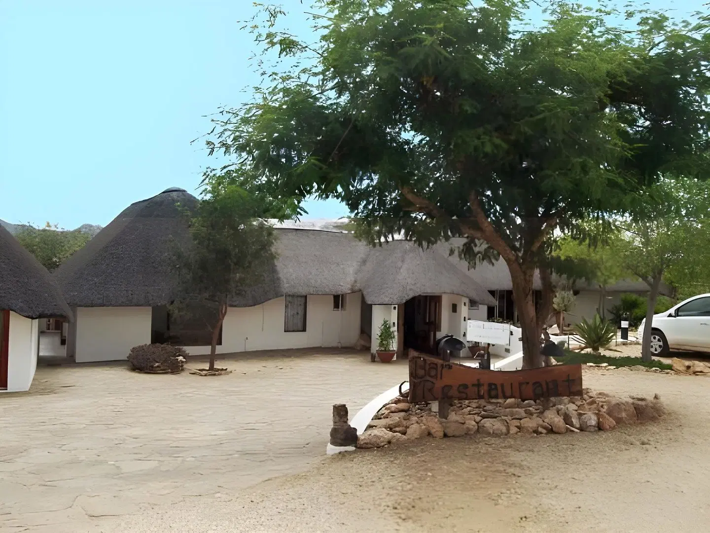 Trans Kalahari Inn EXTERIOR