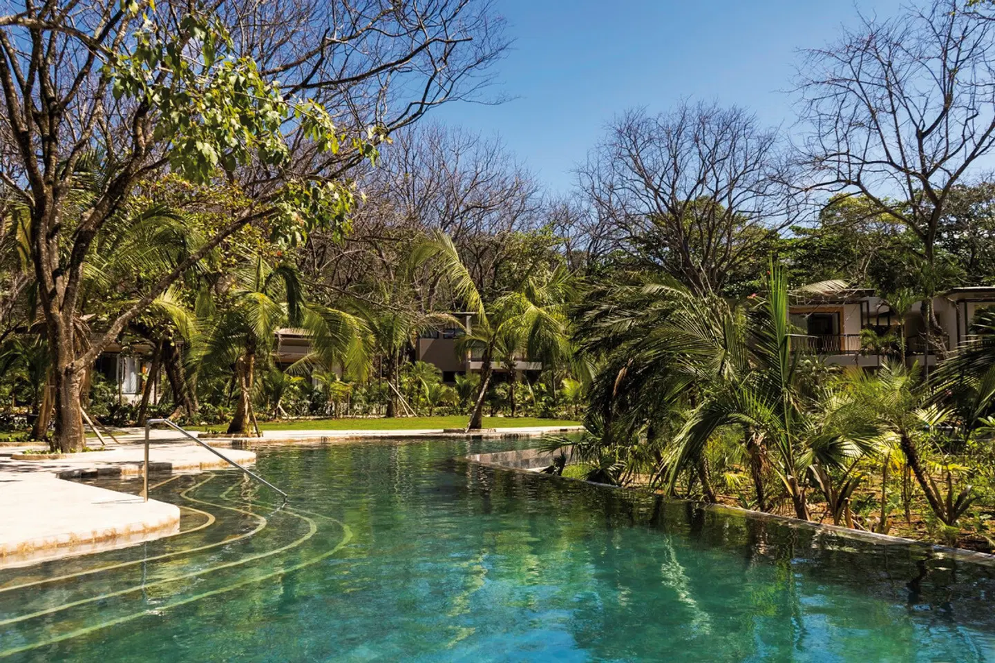 Hotel Nantipa OUTDOOR_POOL