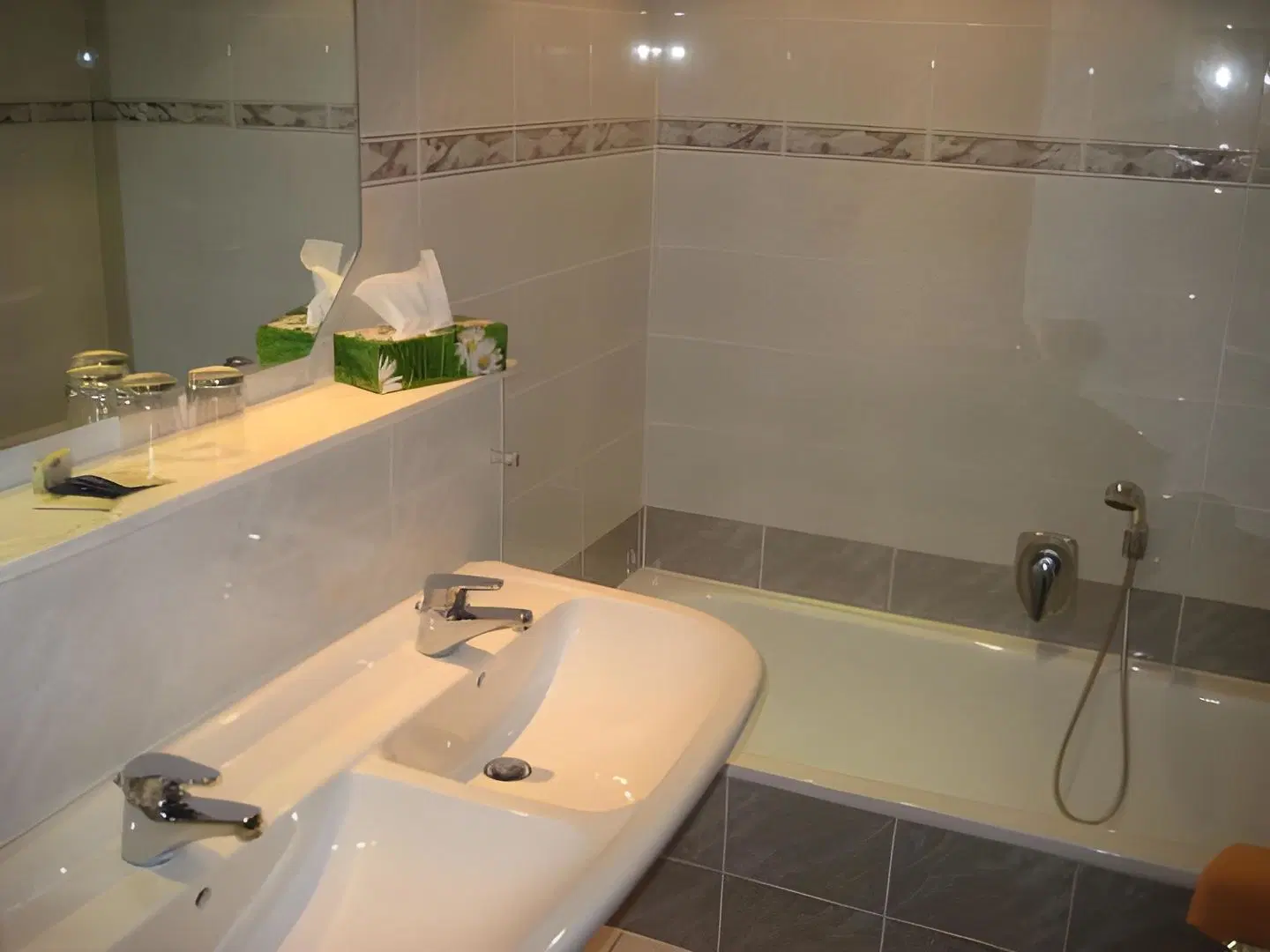 Lengefelder Warte Badezimmer