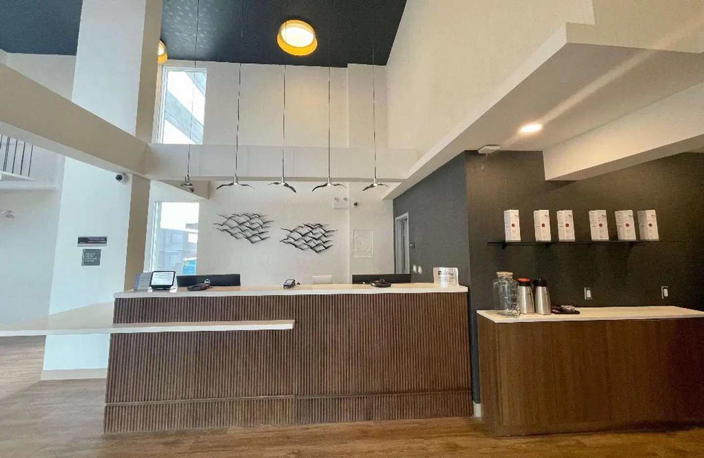 Quality Inn & Suites Thunder Bay Downtown LOUNGE_LOBBY