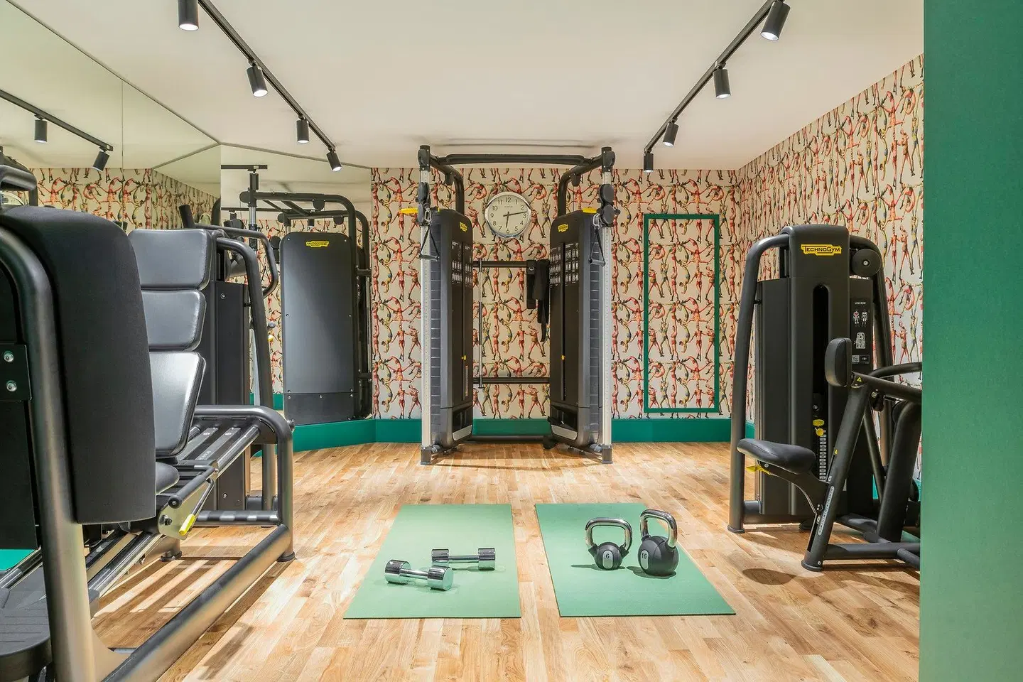 The Balmoral SPORTS_AND_LEISURE