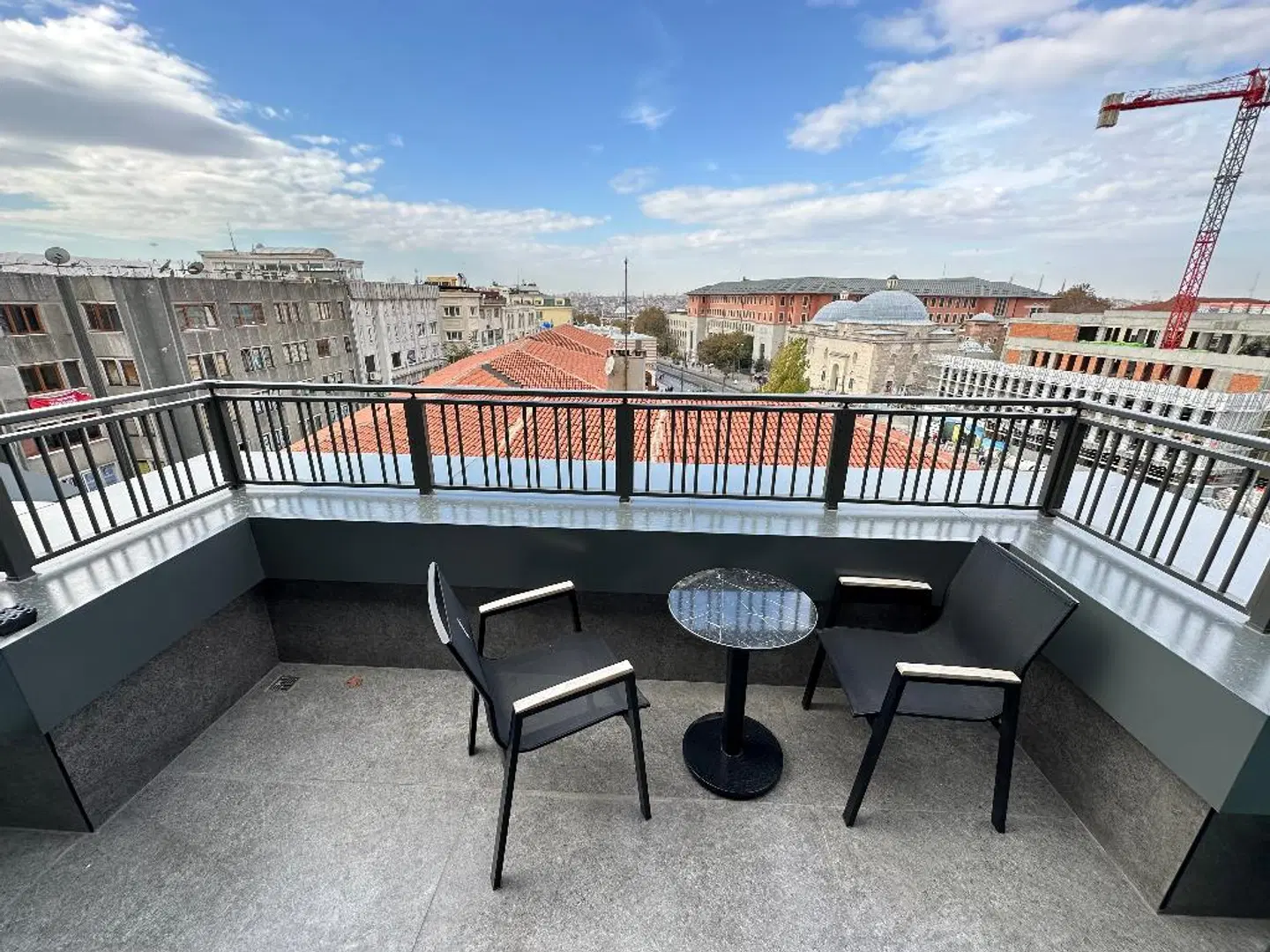 Edition Old City Boutique Hotel Terrasse