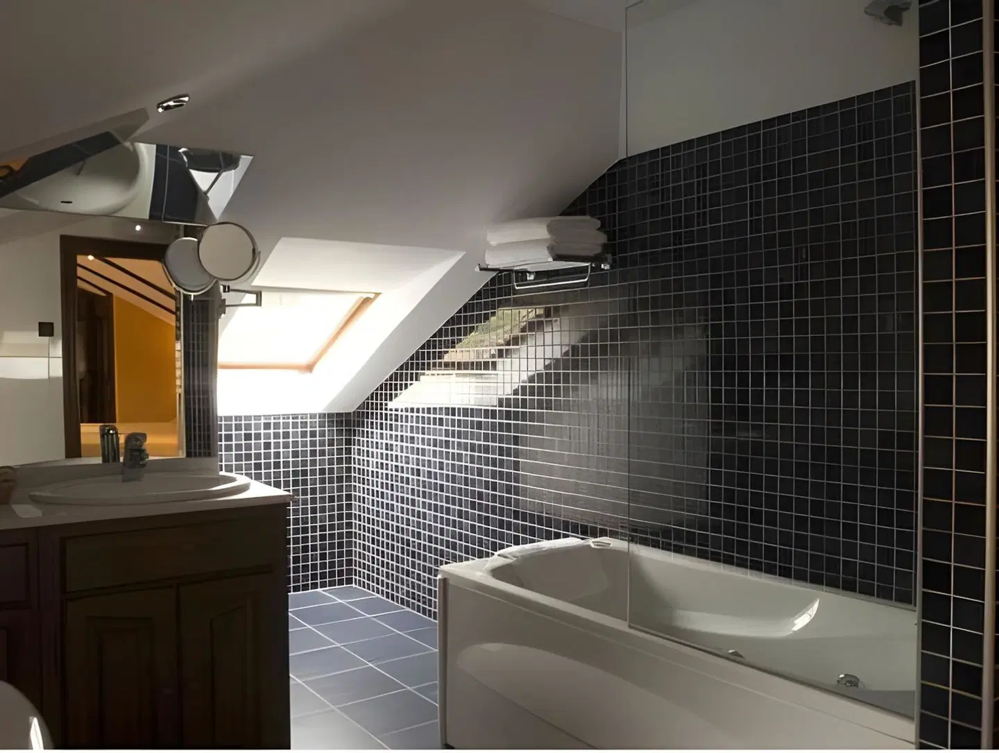 El Foyu HEALTH_BEAUTY