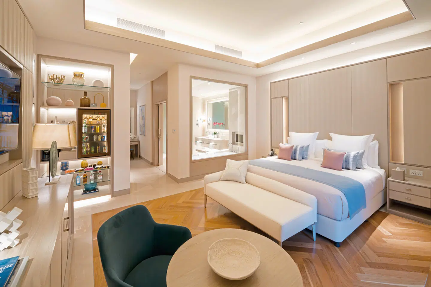 FIVE LUXE JBR ROOM_EXAMPLE