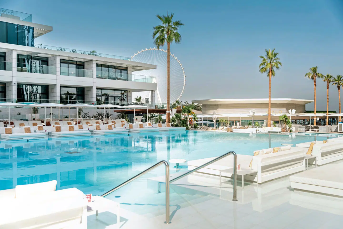 FIVE LUXE JBR OUTDOOR_POOL