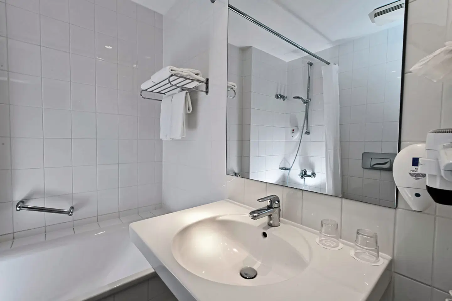 Wyndham Garden Potsdam Badezimmer