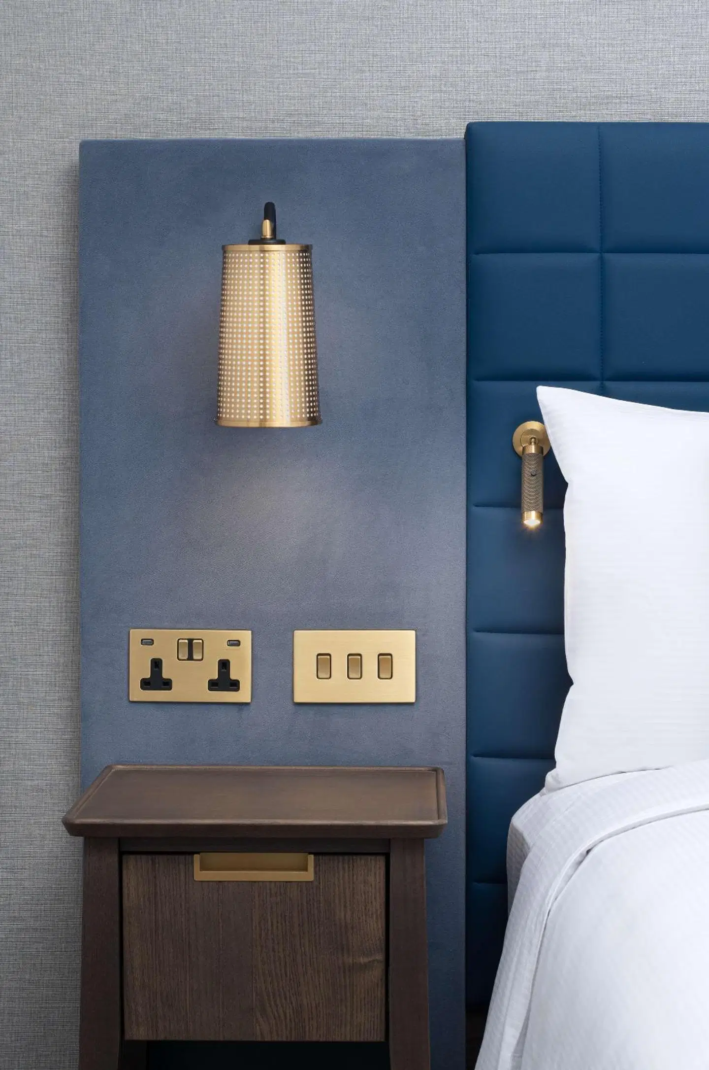 Lost Property St. Paul'S London, Curio Collection By Hilton ROOM_EXAMPLE