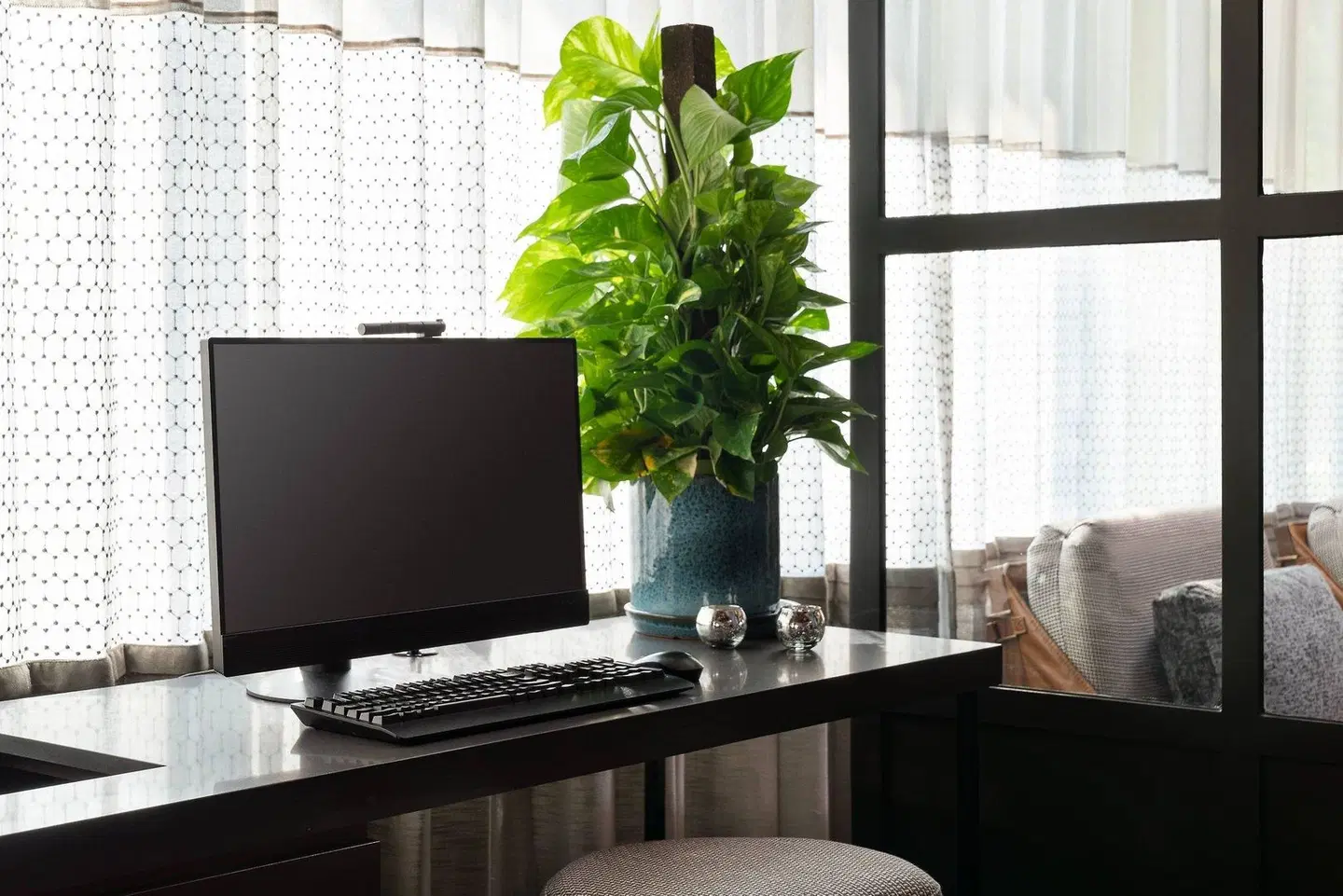 Residence Inn Los Angeles Glendale BATHROOM