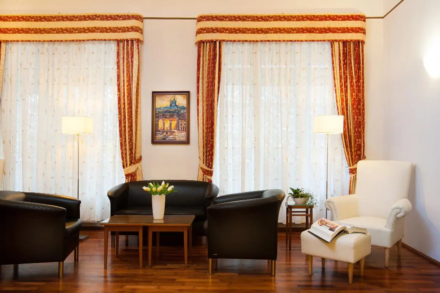 Cloister Inn Hotel ROOM_EXAMPLE