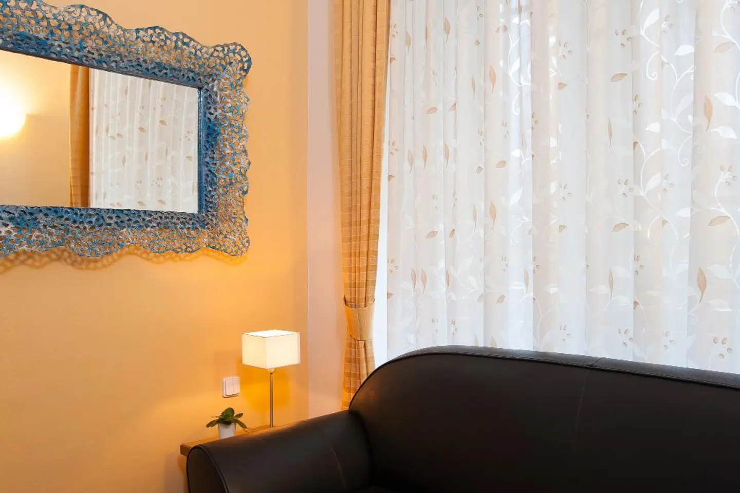 Cloister Inn Hotel ROOM_EXAMPLE