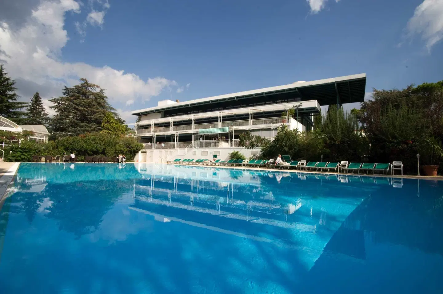 Sierra Silvana OUTDOOR_POOL