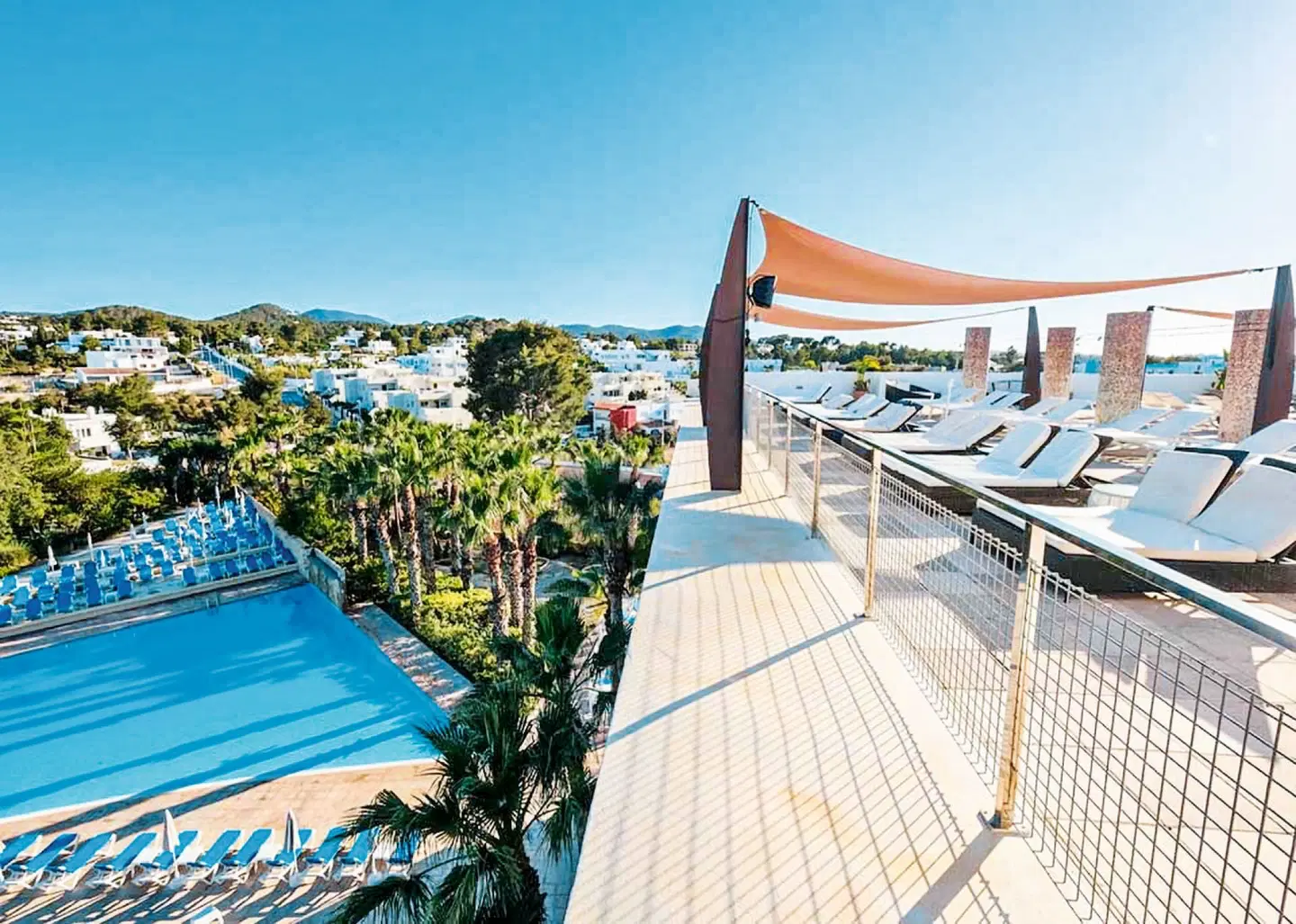 azuLine Bergantín Terrasse