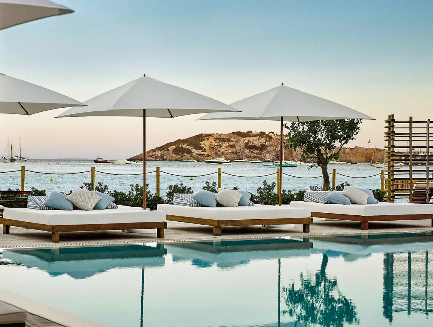 Nobu Hotel Ibiza Bay OUTDOOR_POOL