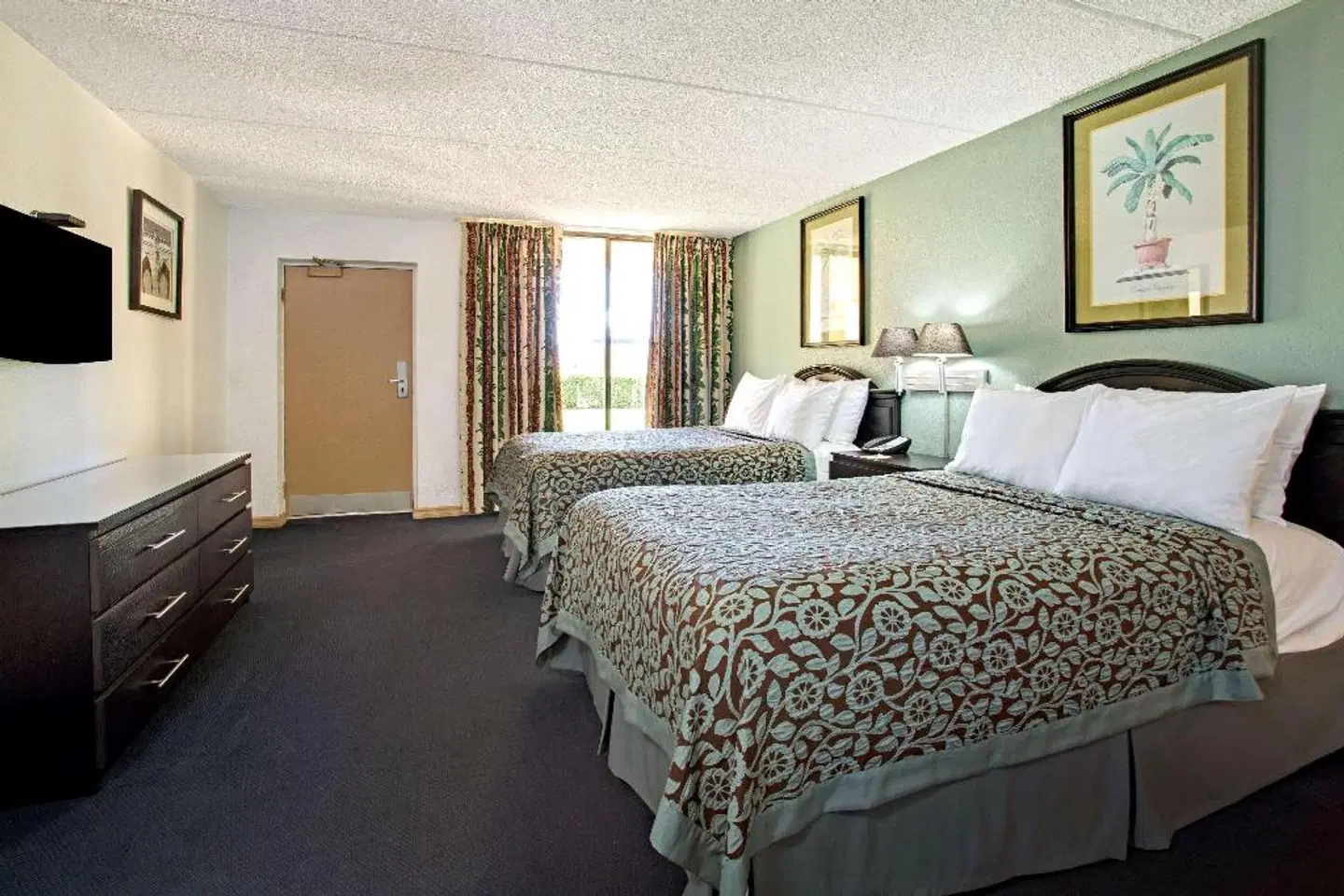 Days Inn by Wyndham Orlando Airport Florida Mall ROOM_EXAMPLE