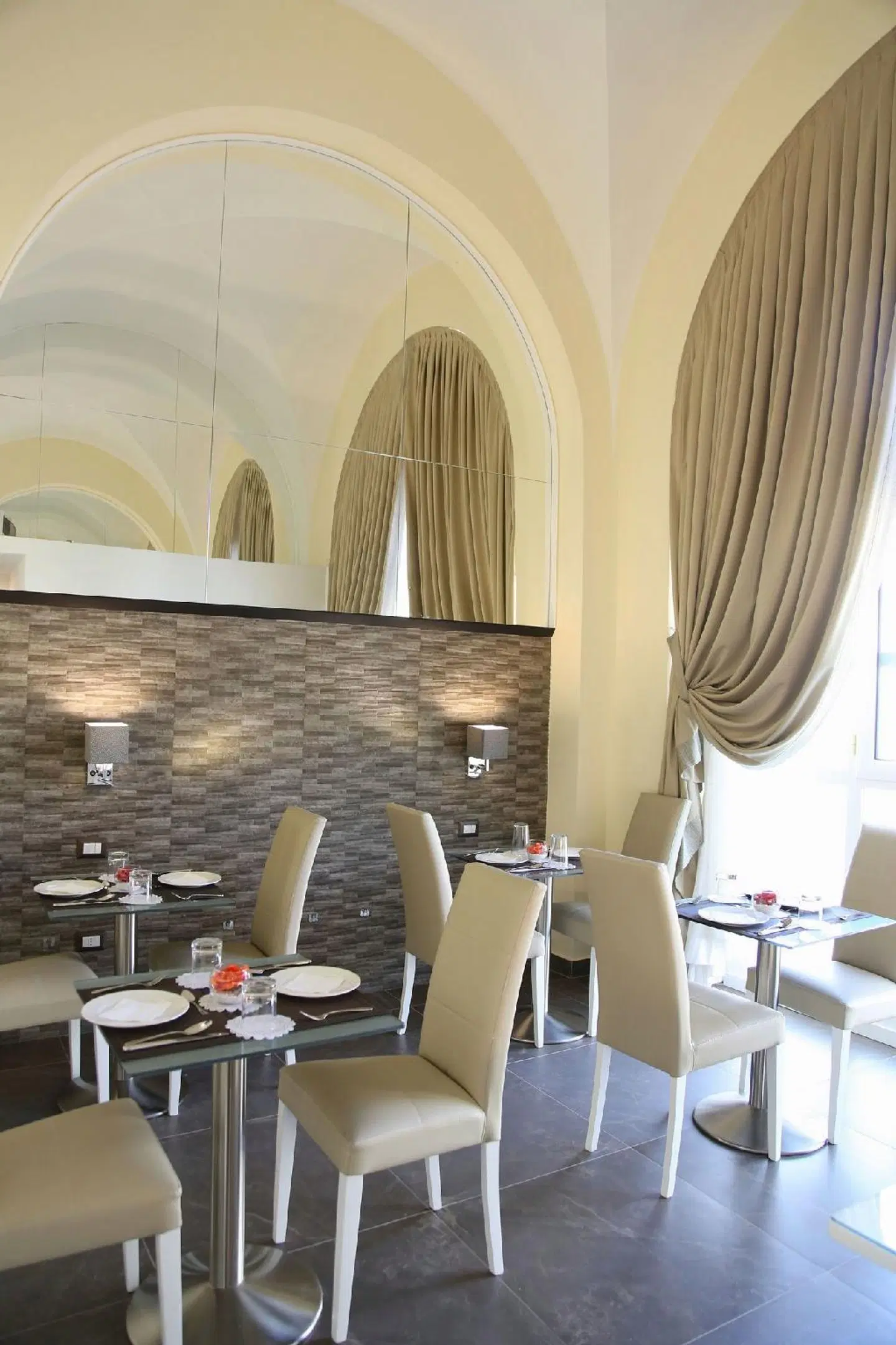 Piazza Carita Boutique Hotel TERRACE