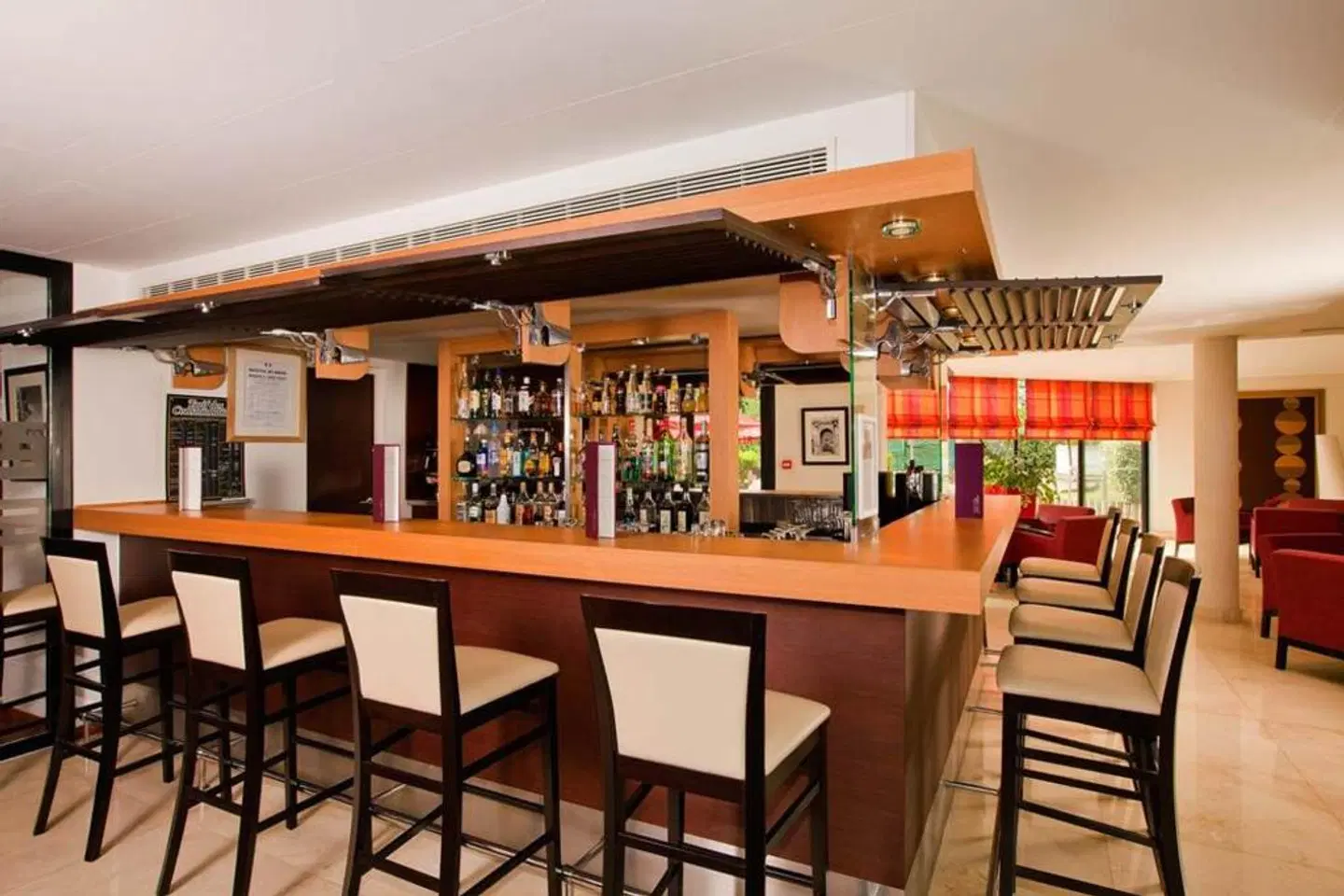 Residhome Val d'Europe BAR