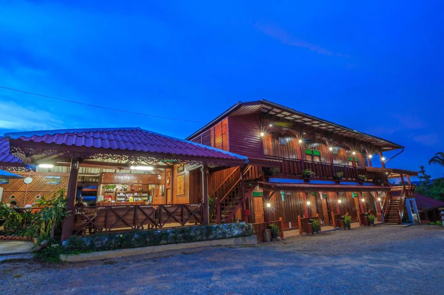 Mitkhoonyoum Hotel EXTERIOR