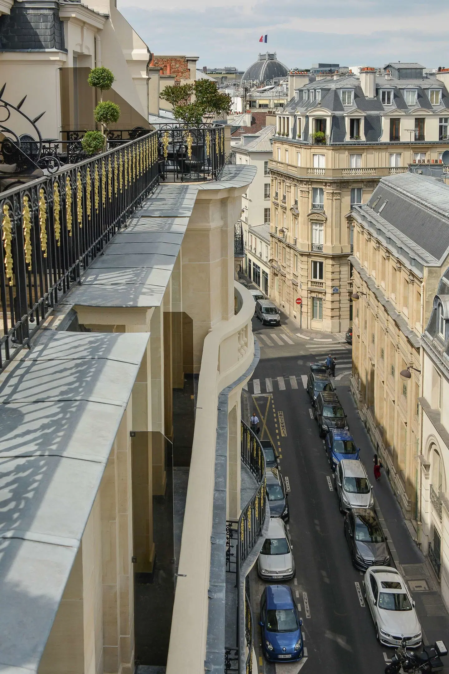 Maison Astor Paris, Curio Collection by Hilton TERRACE