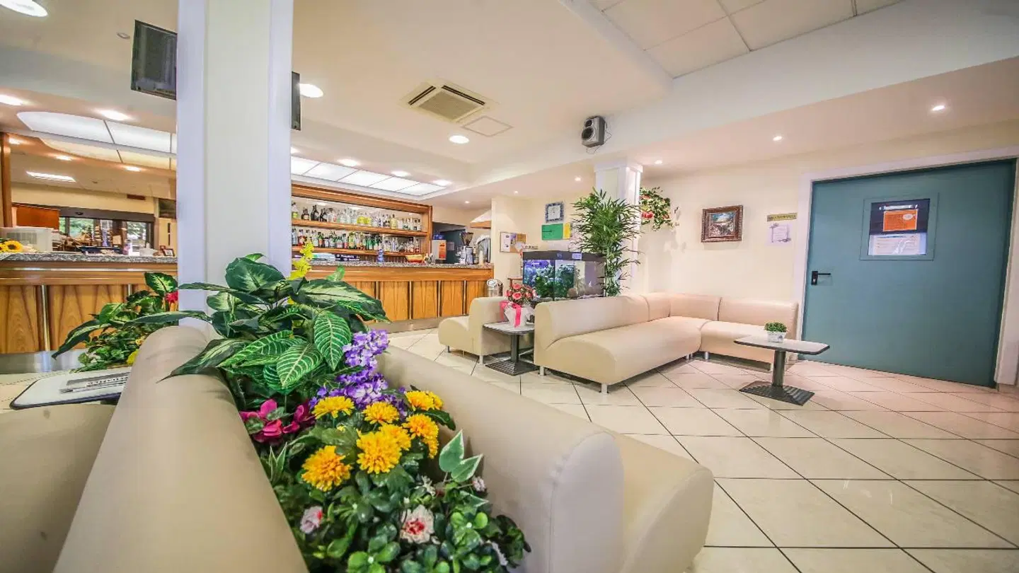 Santa Martina LOUNGE_LOBBY