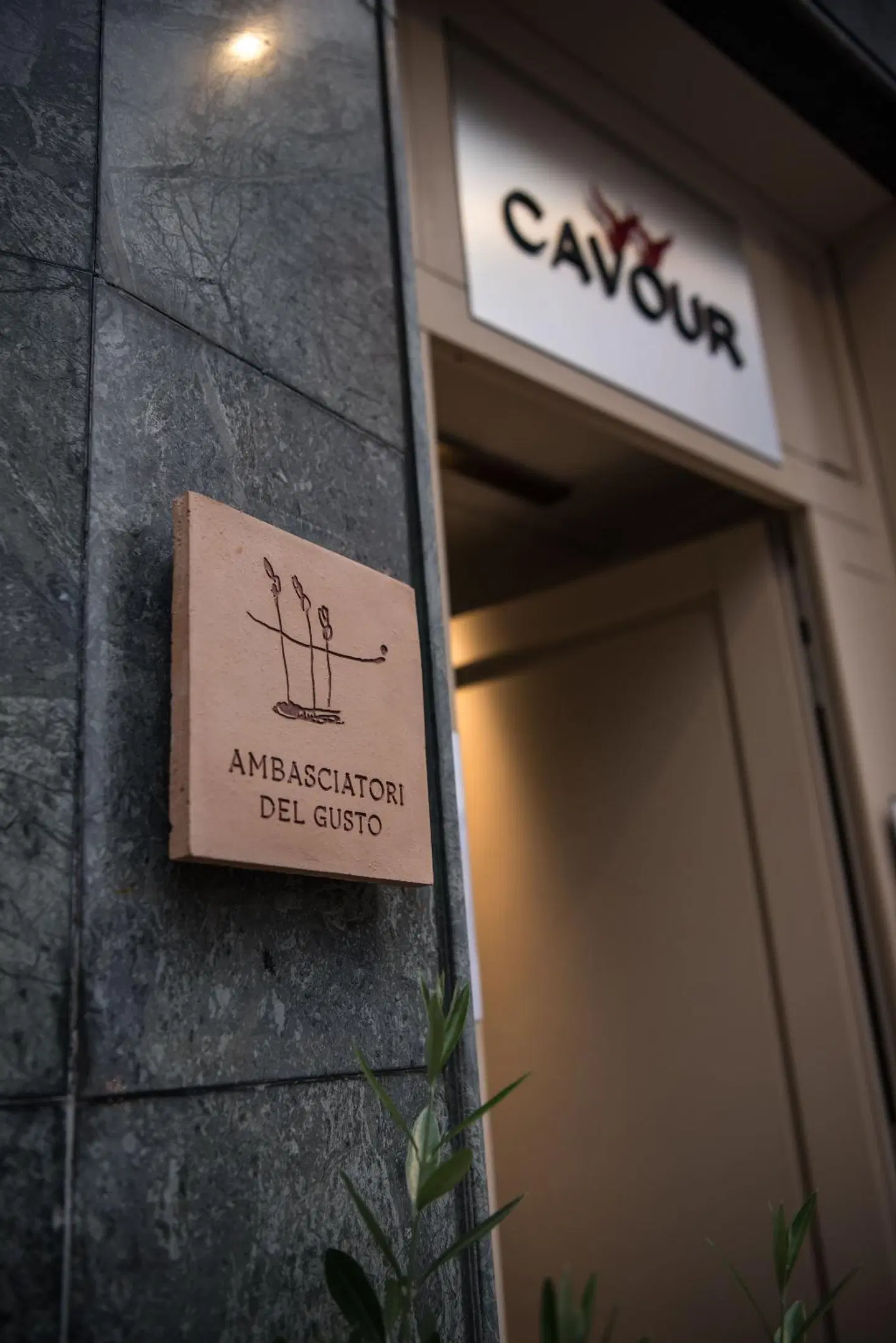 Alli Due Buoi Rossi EXTERIOR