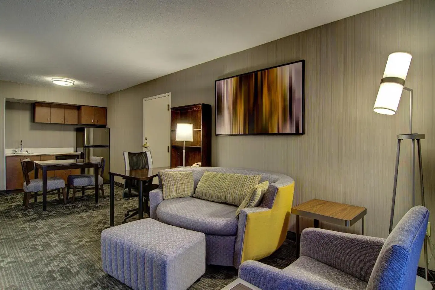Courtyard by Marriott Tysons McLean ROOM_EXAMPLE
