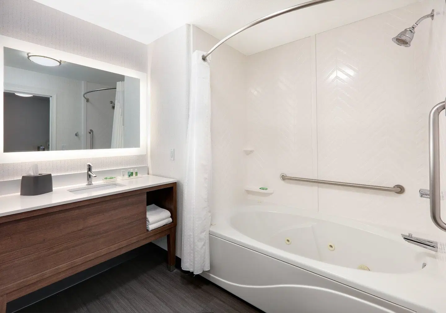 Holiday Inn Yuma by IHG Badezimmer