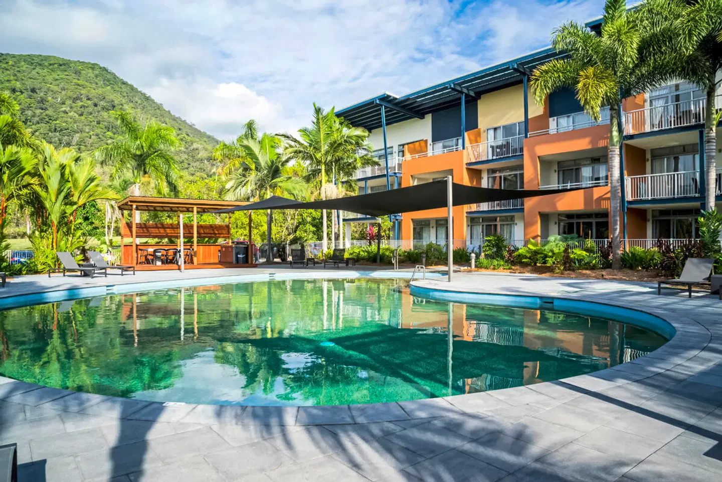 The Sebel Palm Cove OUTDOOR_POOL