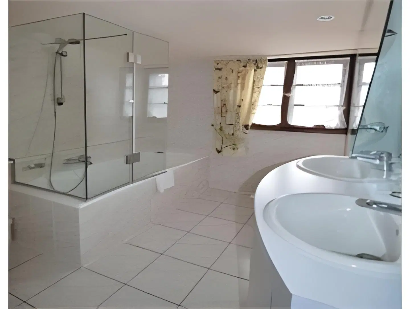 Hostellerie Schwendi BATHROOM