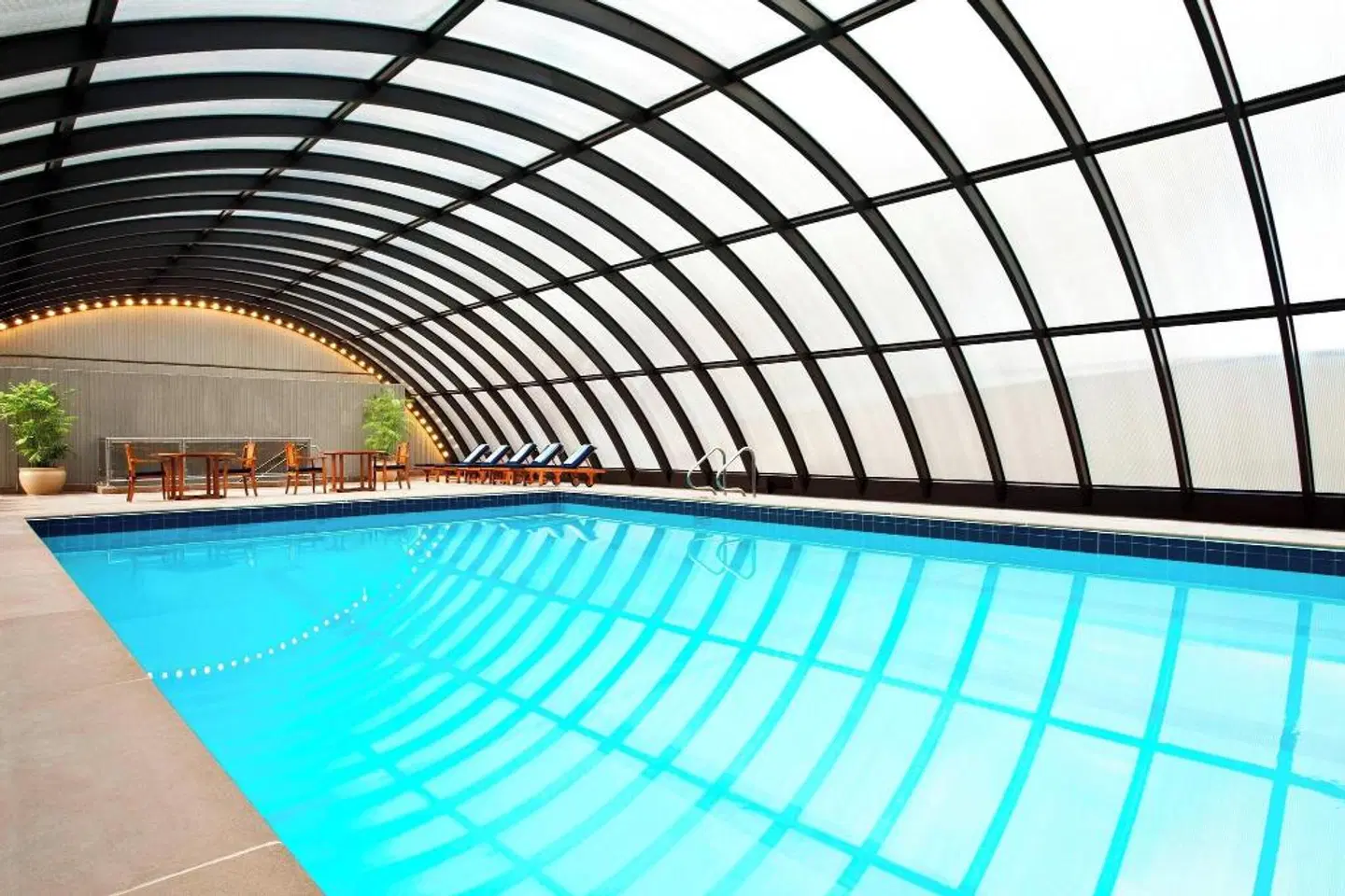 The Westin Peachtree Plaza INDOOR_POOL
