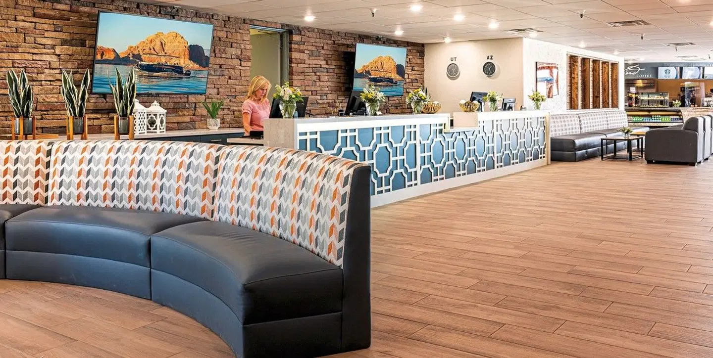 Lake Powell Resort & Marina LOUNGE_LOBBY