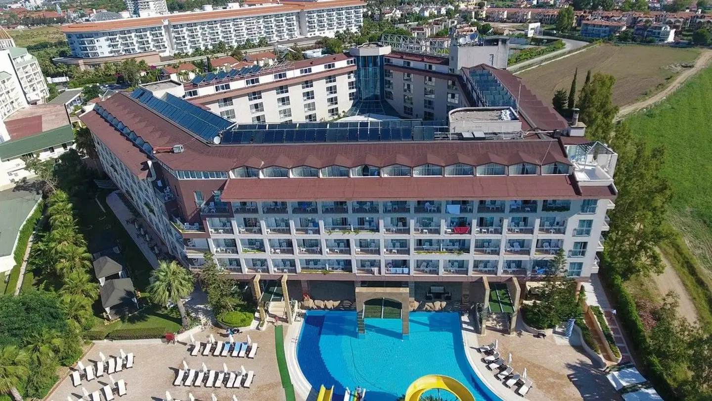 Washington Resort Hotel & Spa EXTERIOR