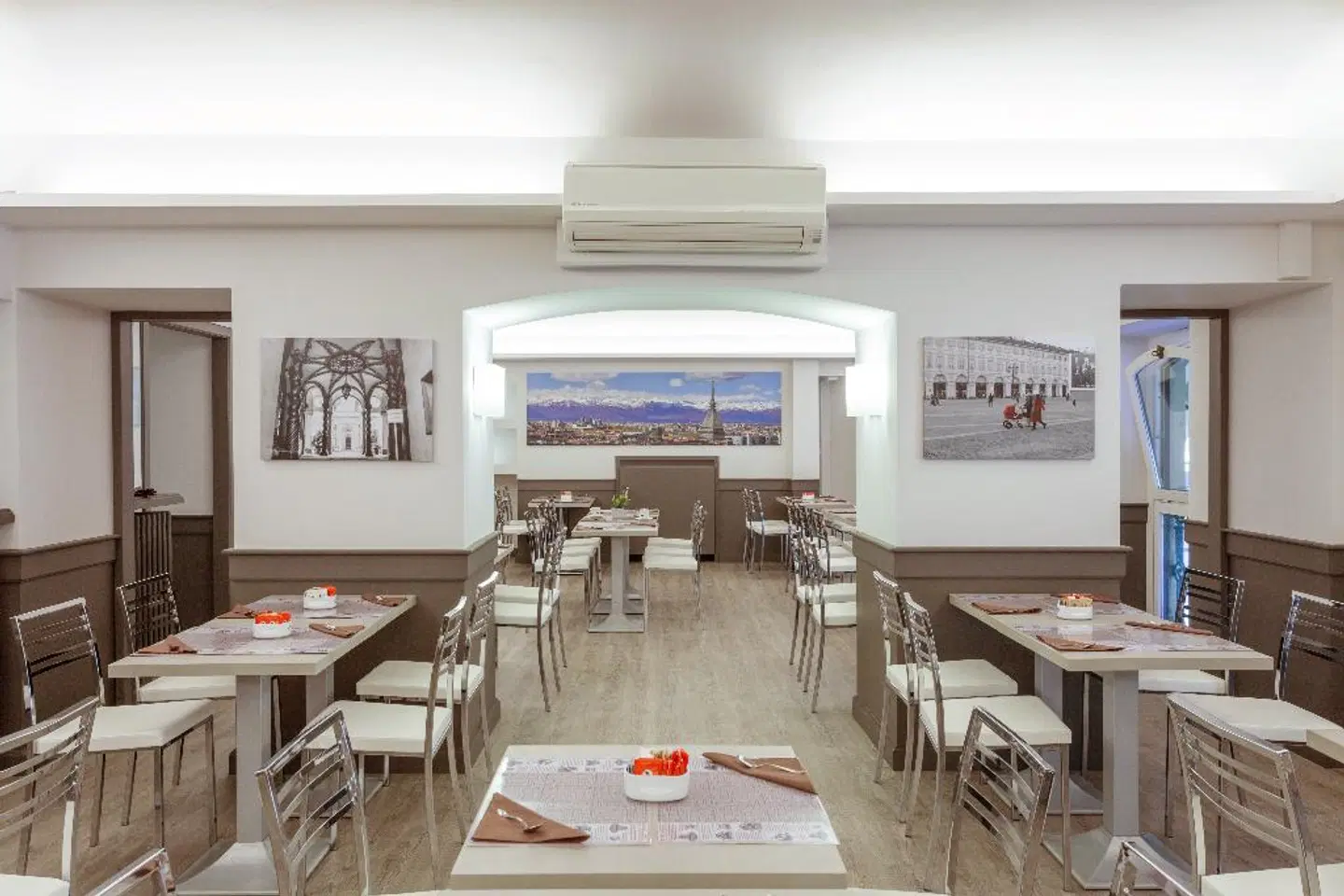 Dock Milano Restaurant