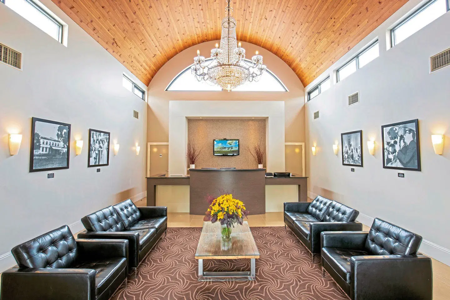 The Barn LOUNGE_LOBBY