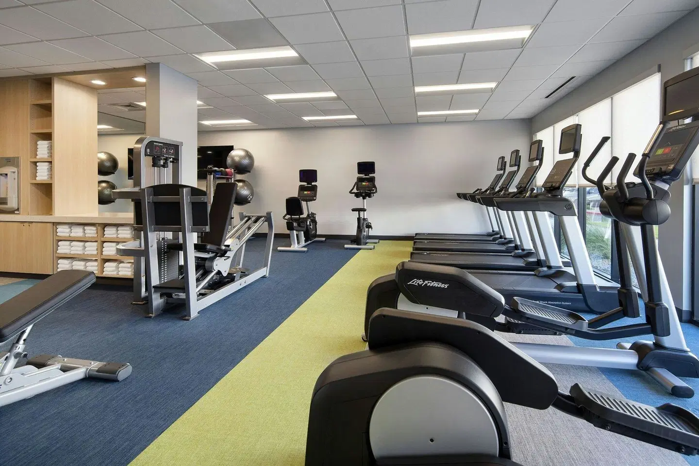 TownePlace Suites by Marriott Tecumseh Windsor SPORTS_AND_LEISURE