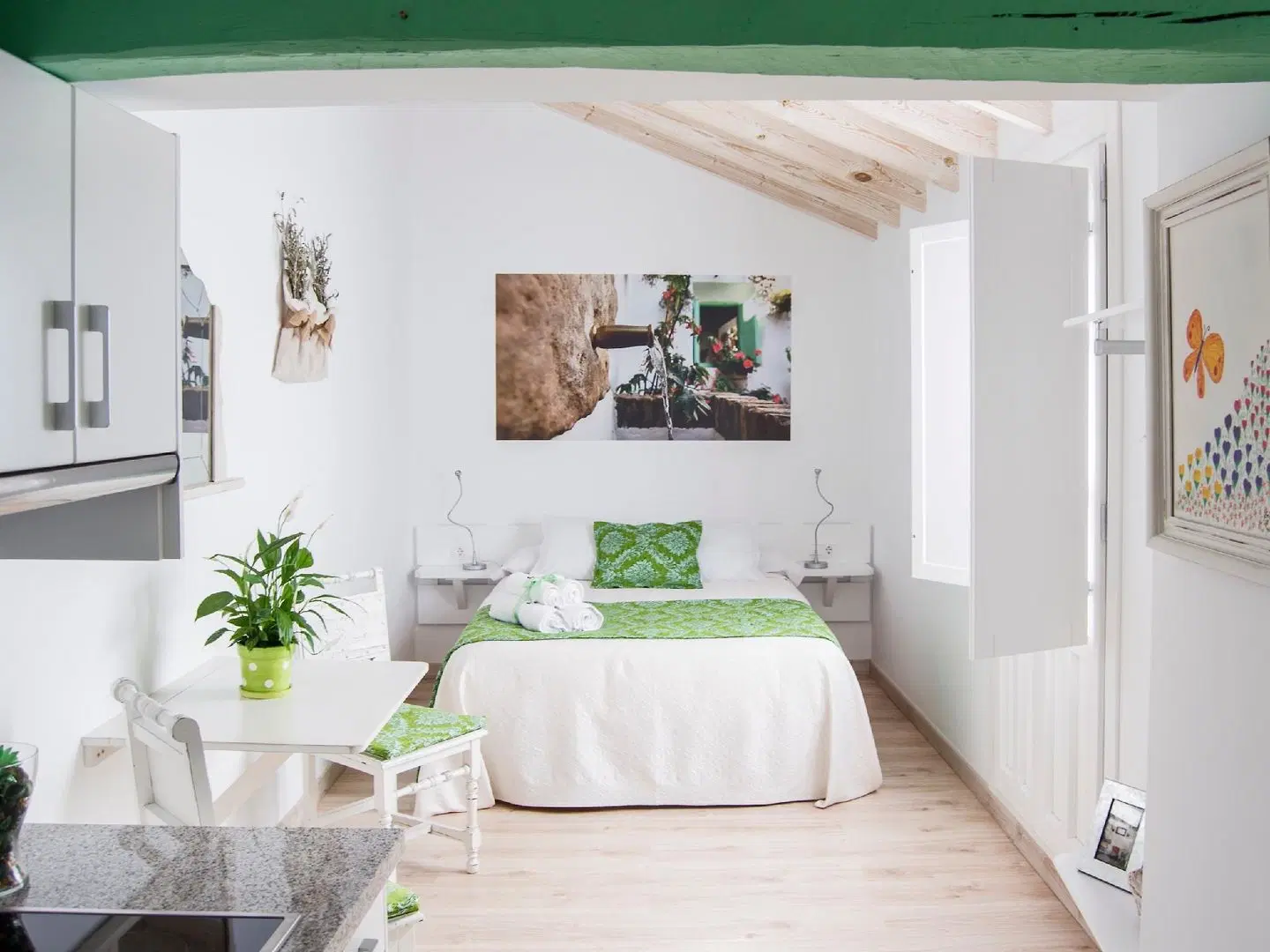 El Patio de la Costurera ROOM_EXAMPLE