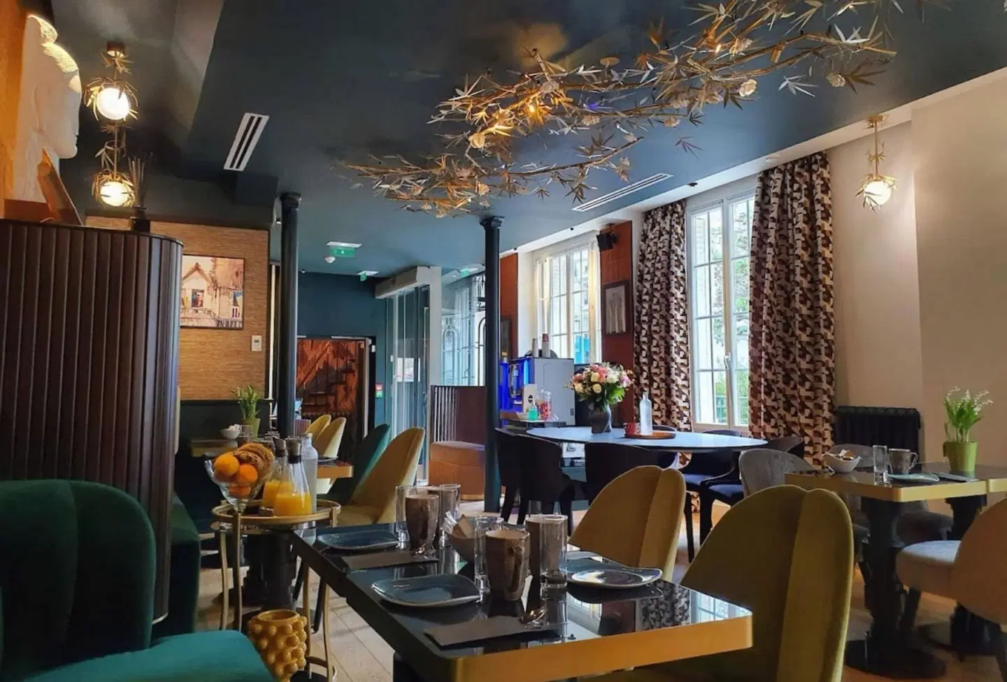 Astrid Hotel Restaurant