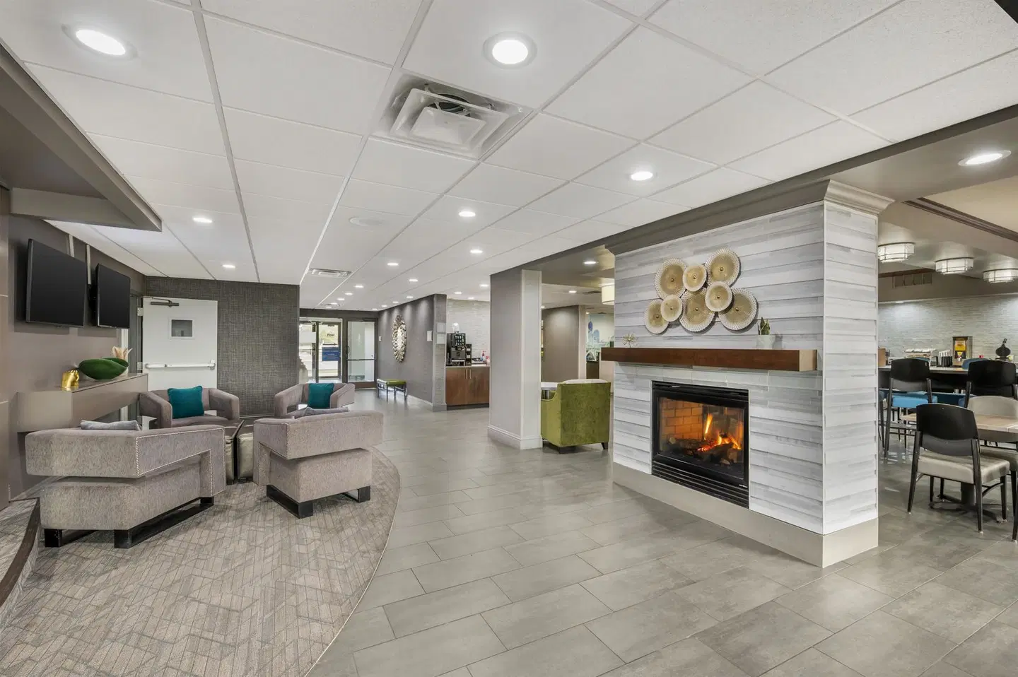 Best Western Plus Indianapolis NW Hotel LOUNGE_LOBBY