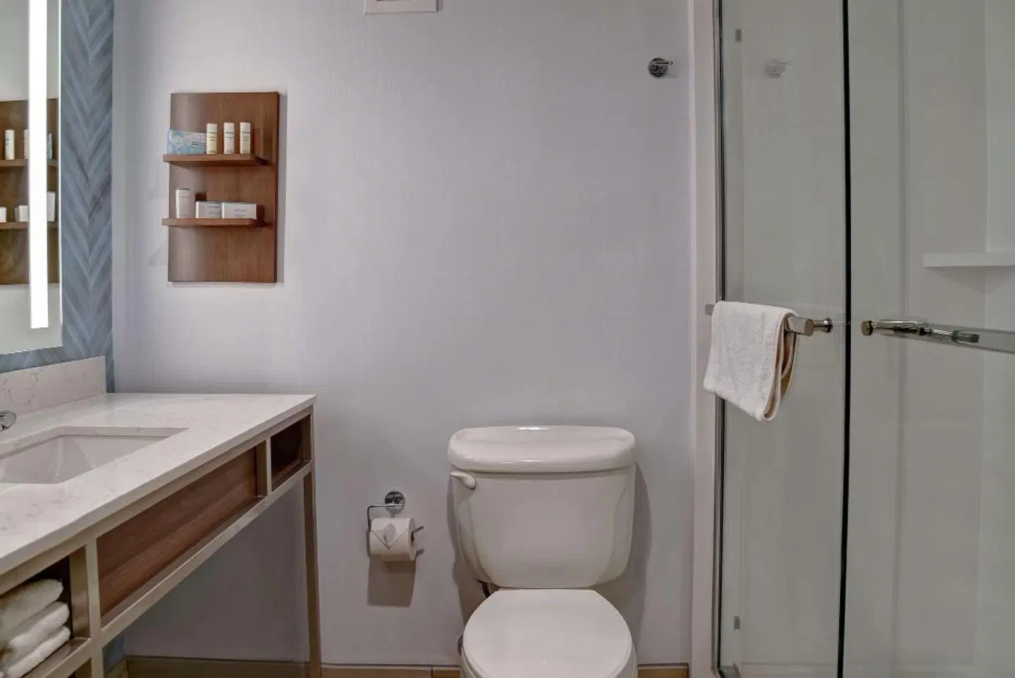 Hilton Garden Inn Kansas City/Kansas Badezimmer