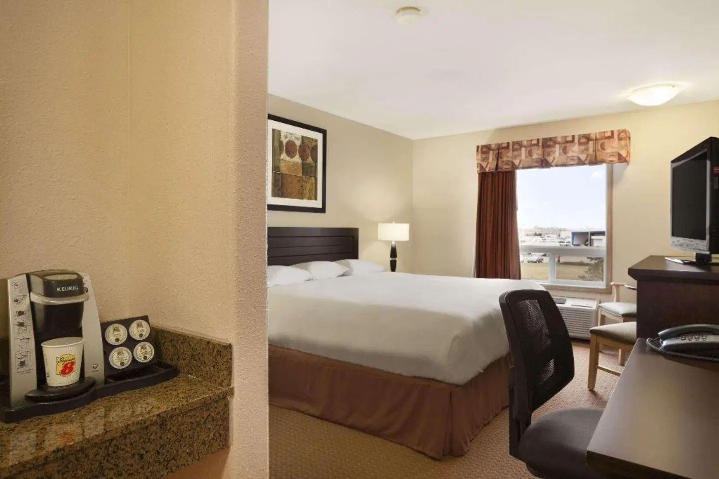 Super 8 by Wyndham Edmonton International Airport ROOM_EXAMPLE