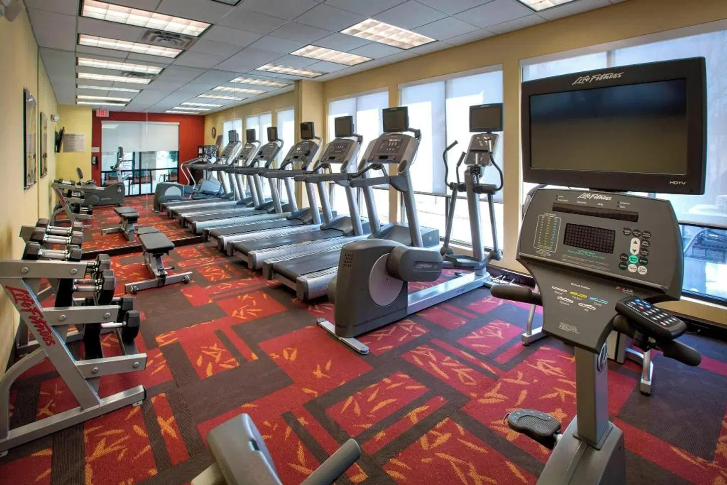 Courtyard by Marriott Paramus SPORTS_AND_LEISURE