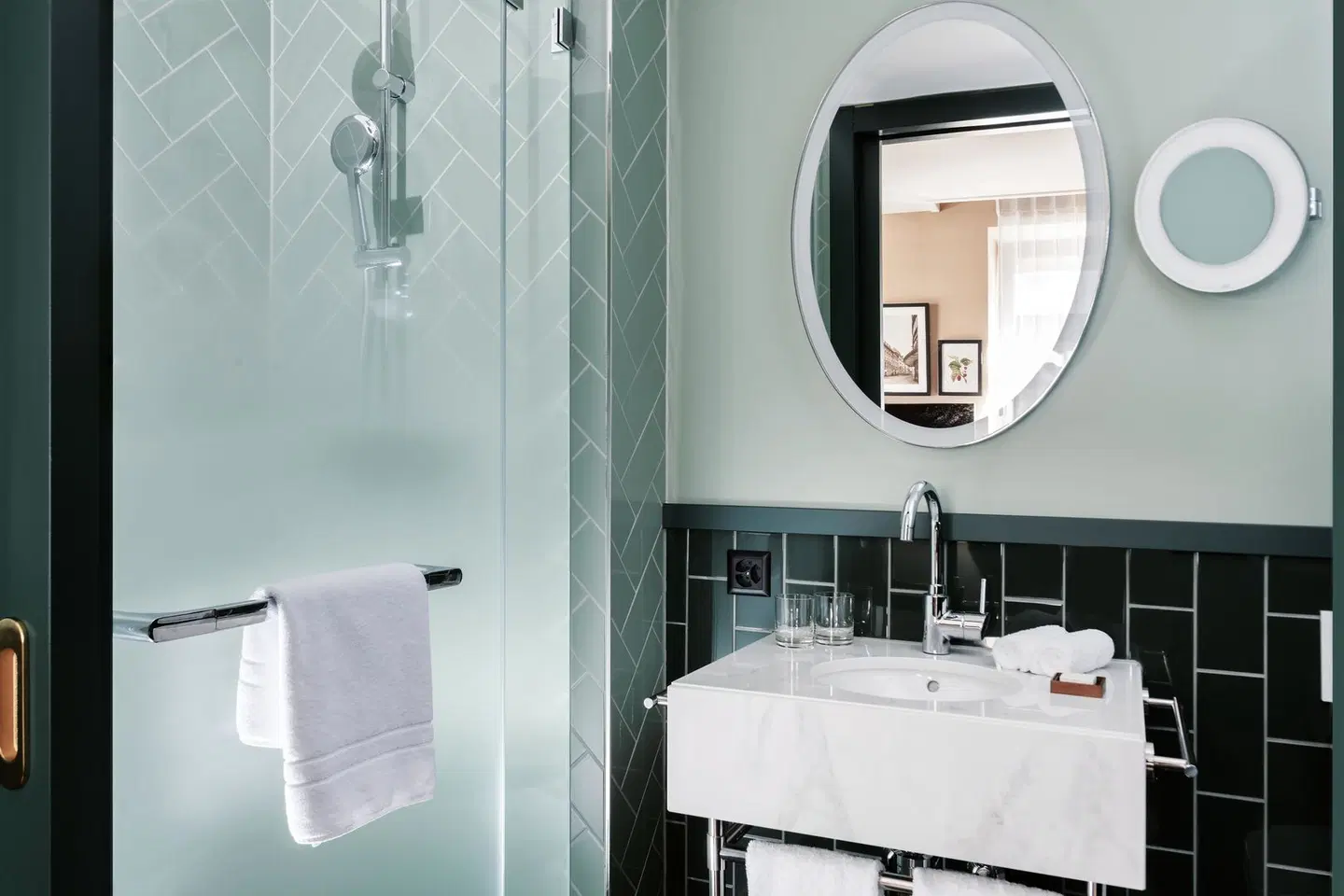 Sorell Hotel Seidenhof BATHROOM