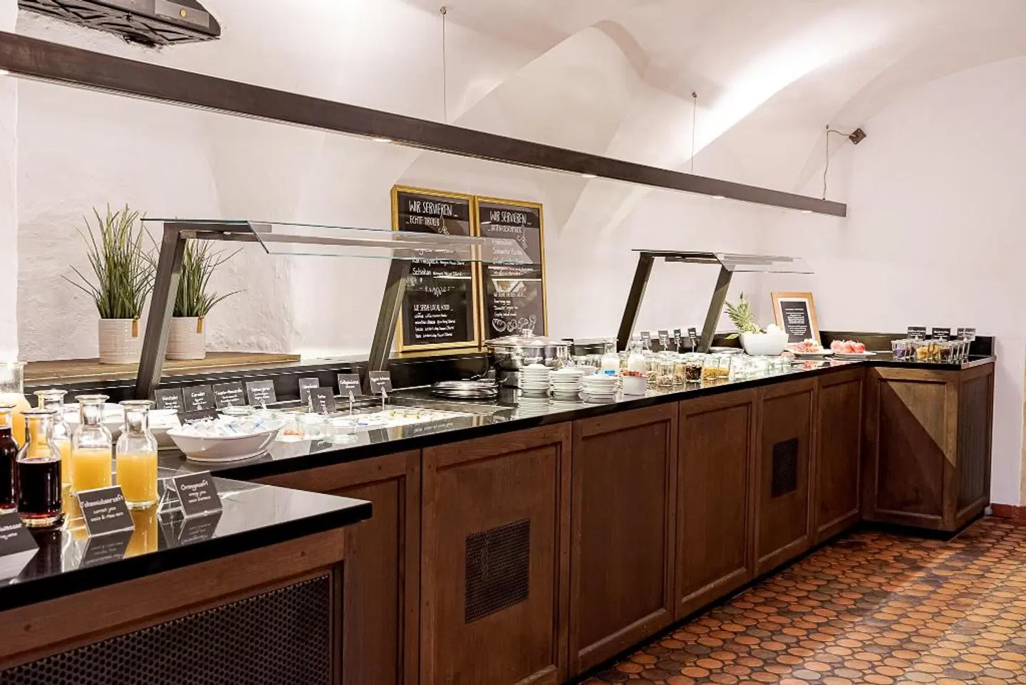 Hotel Mondschein RESTAURANT