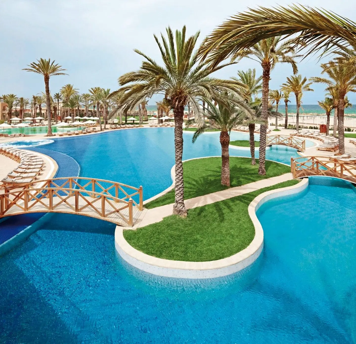 Mövenpick Resort & Marine Spa Sousse OUTDOOR_POOL