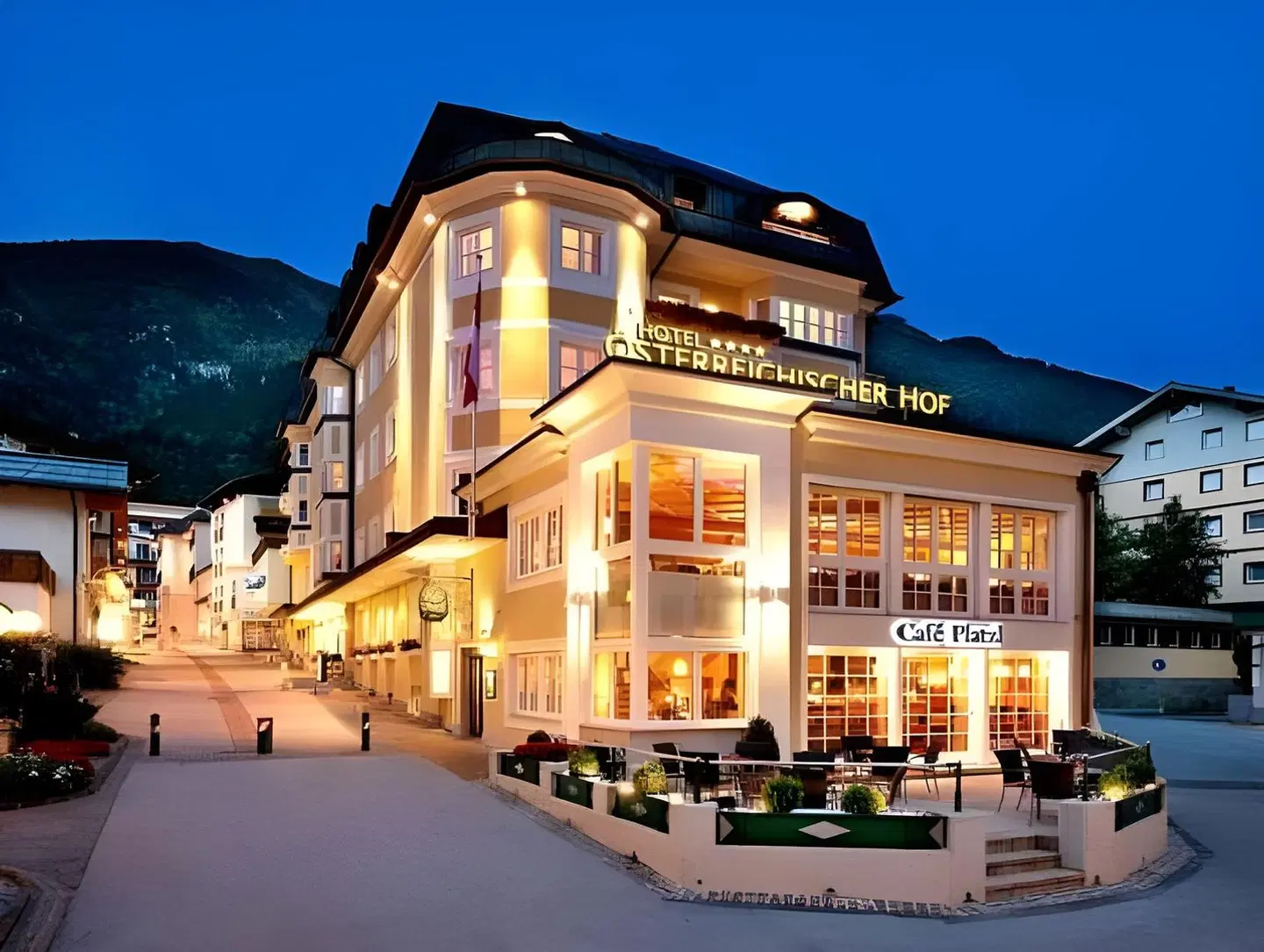 Österreichischer Hof EXTERIOR