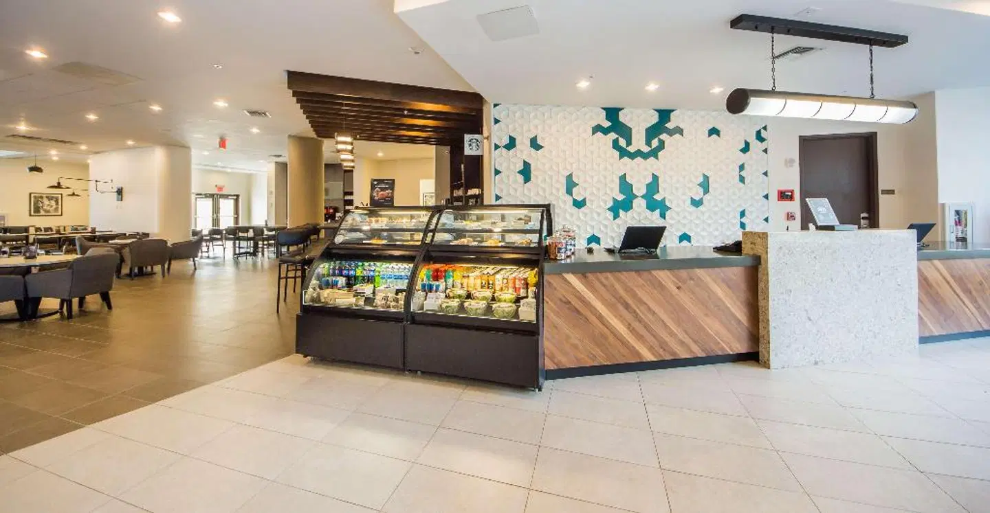Hyatt Place Orlando/Lake Buena Vista BAR