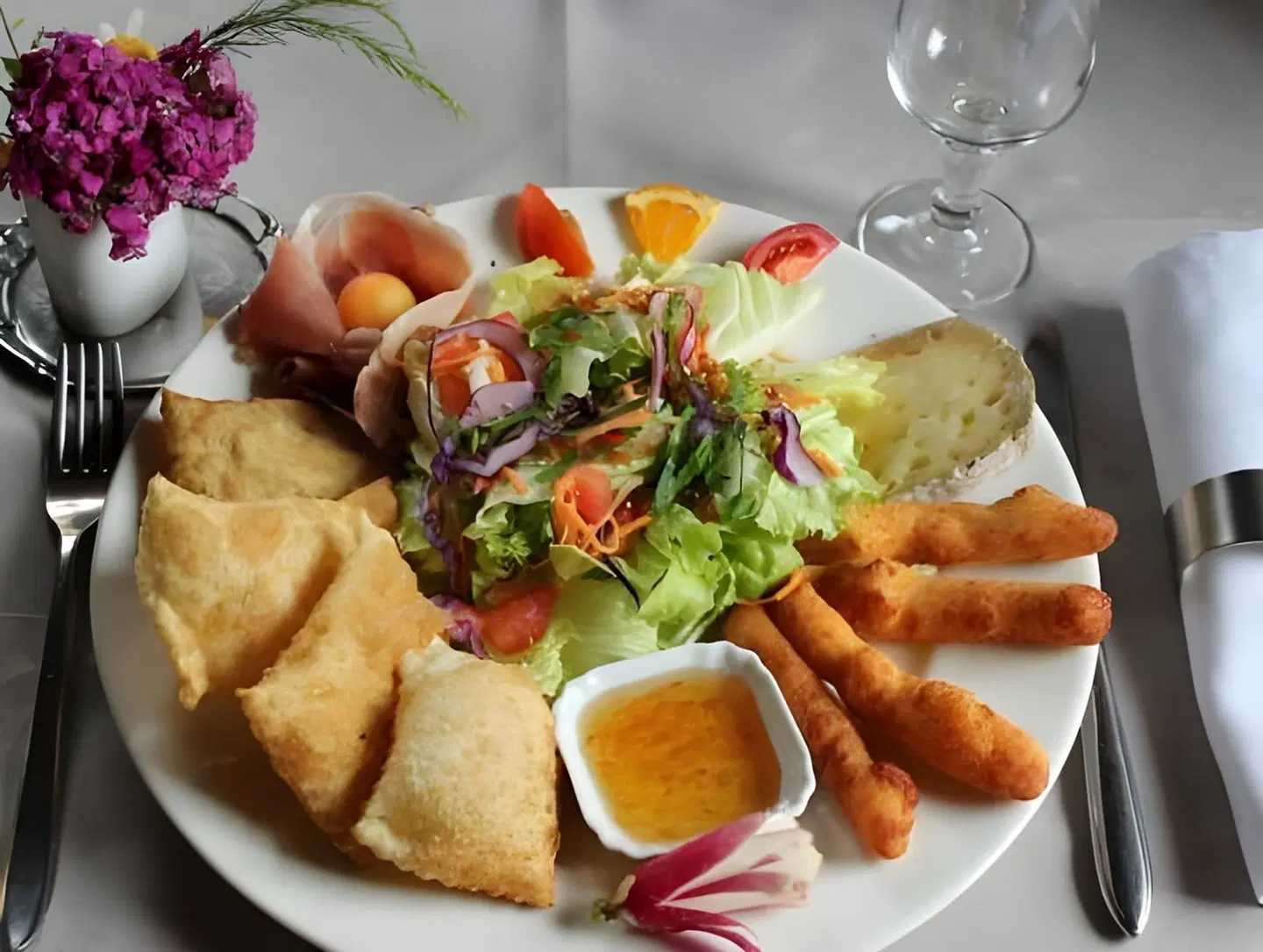 La Neyrette Restaurant