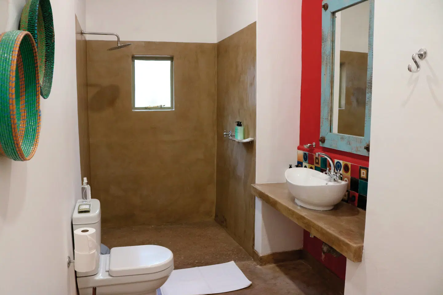 Phezulu Guest Lodge Badezimmer