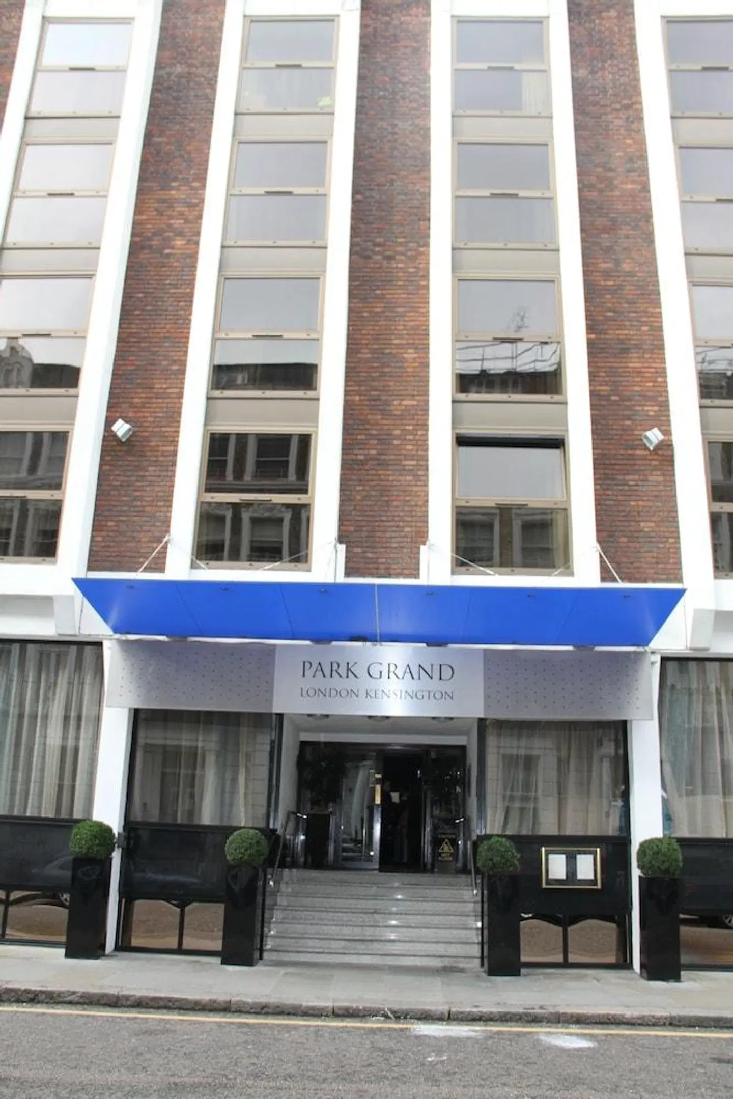 Park Grand London Kensington EXTERIOR
